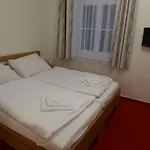 U Sv. Kryštofa 3*